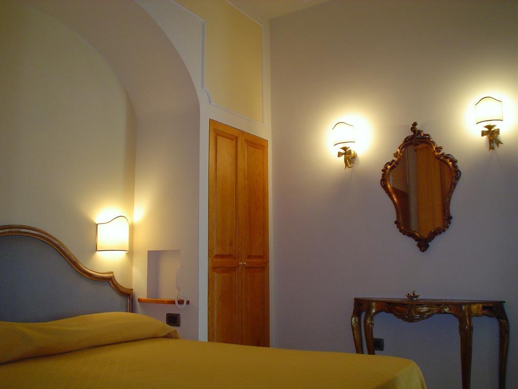 Petit Chateau Μοντεκατίνι Τέρμε Εξωτερικό φωτογραφία